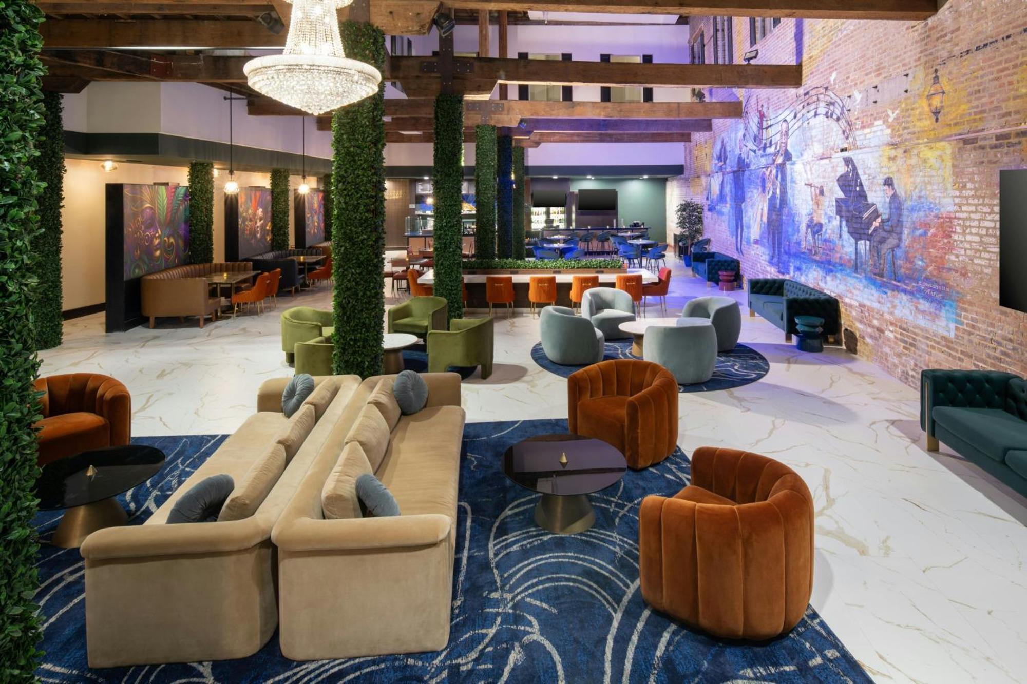 Courtyard By Marriott New Orleans Warehouse Arts District Hotel Exterior photo